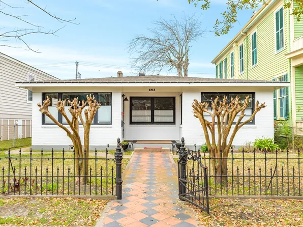 1212 Ball, Galveston, TX 77550