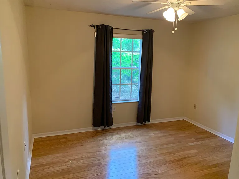 10617 SW 55th Pl — Photo 10