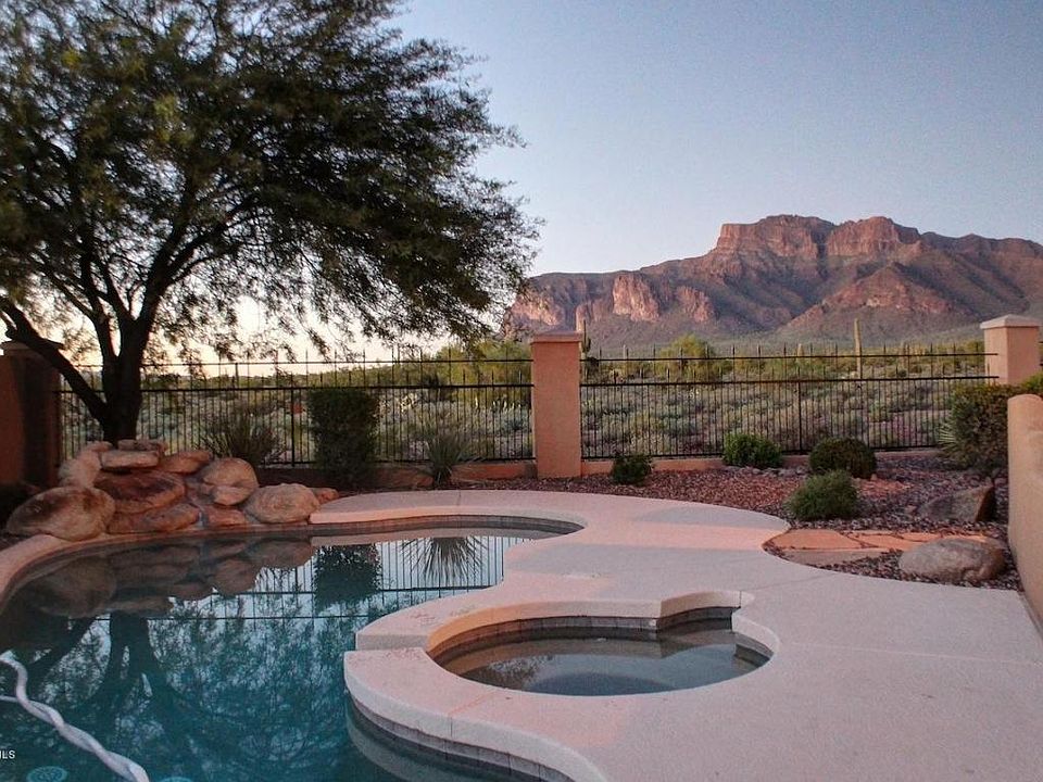 1st image of 2424 S Pinyon Village Dr