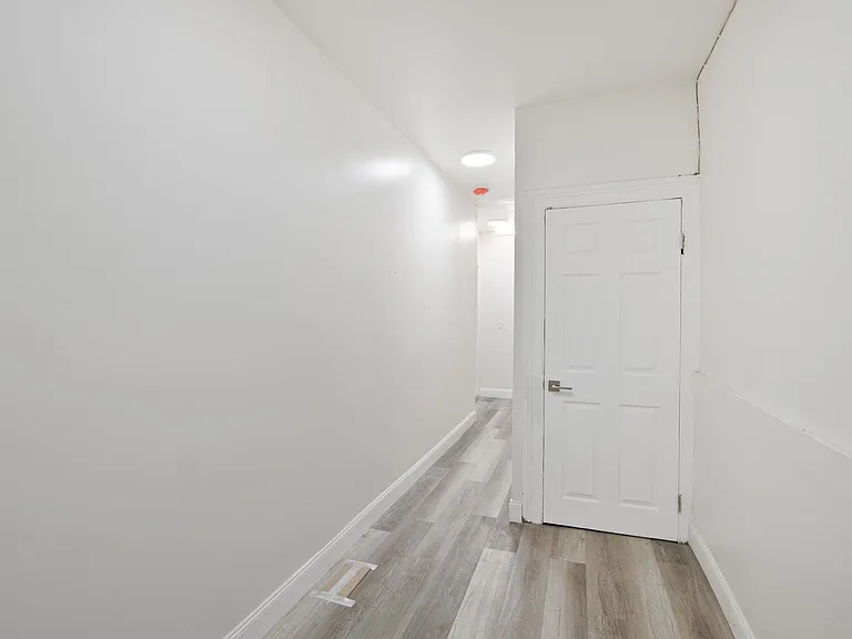 280 Forrest St #1 — Photo 23