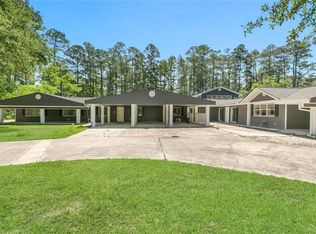 60078 W Park Cir, Lacombe, LA 70445