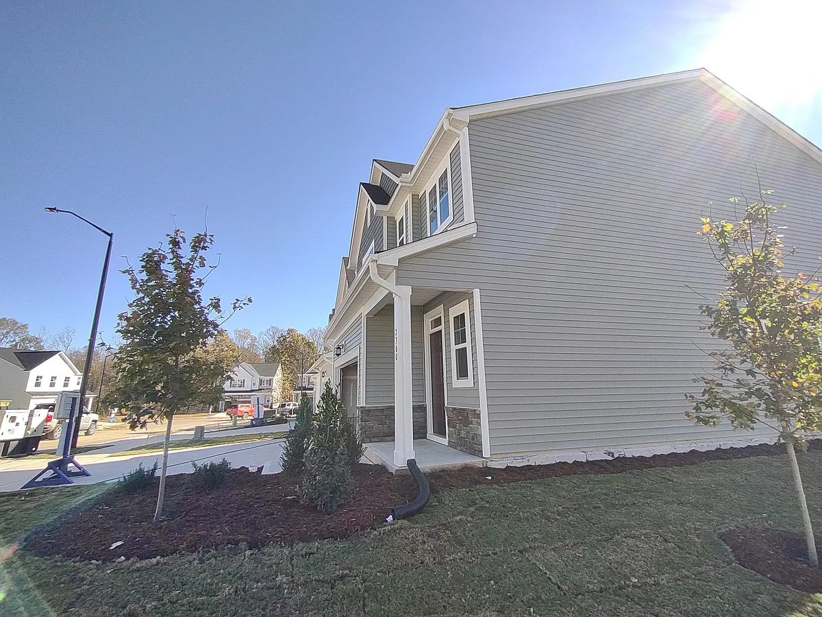 Building Photo - 2300 Cape May Ln