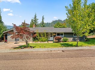 696 Crowe Ave, Drain, OR 97435