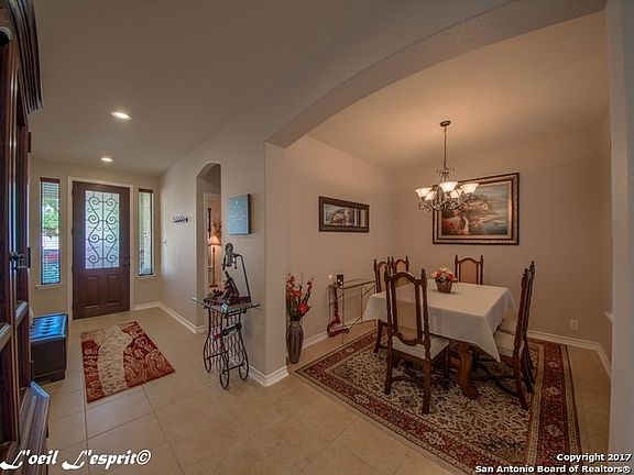 2nd image of 18203 Dogwood Path