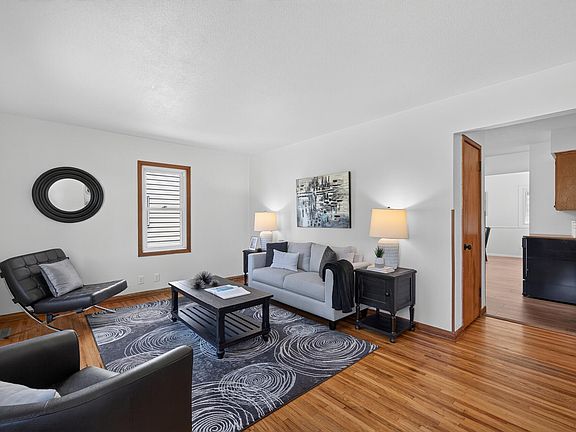3rd image of 4763 Chatham Rd NE