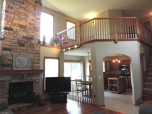 4th image of 1102 Brynmar Ln