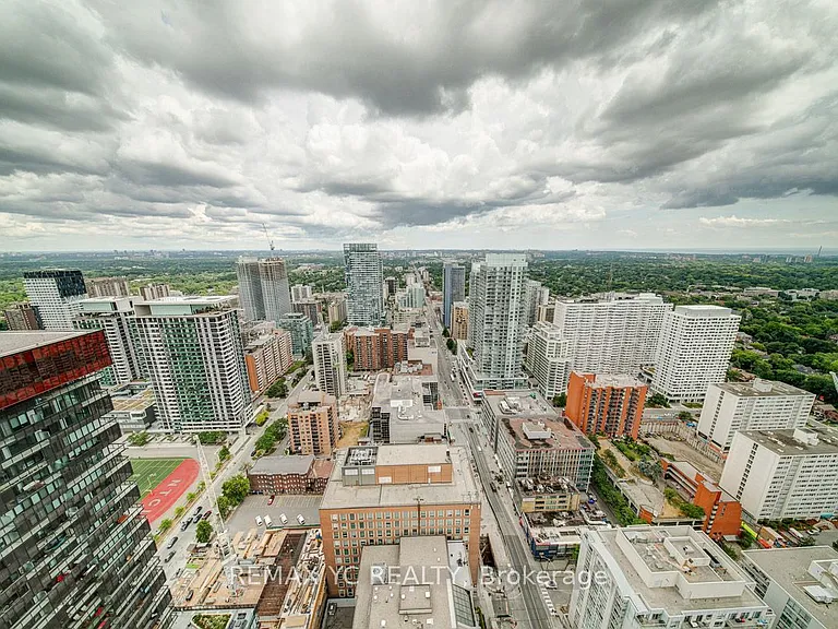 8 Eglinton Ave E #3810 — Photo 6