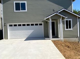 4245 Sequoia Loop, Tillamook, OR 97141