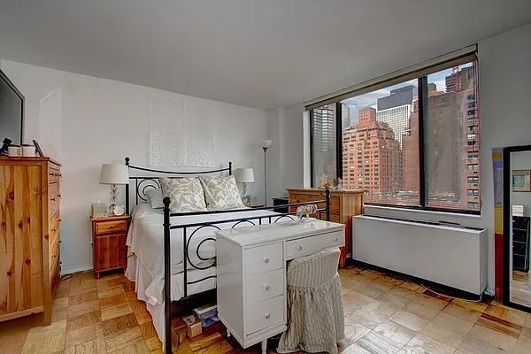 Sold by Ian K. Katz Residential | media 13