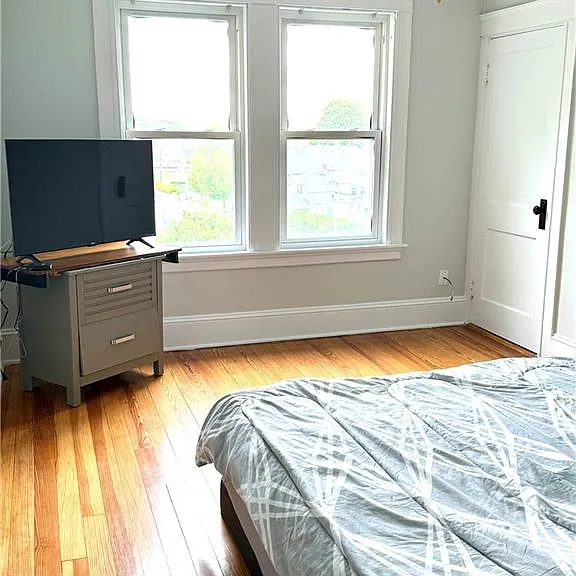 109 Hemond Ave — Photo 14