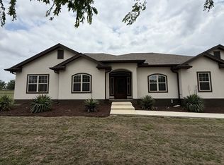 815 S State Highway 46, Seguin, TX 78155