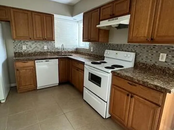 151 NE 17 Court, Pompano Beach, FL 33060