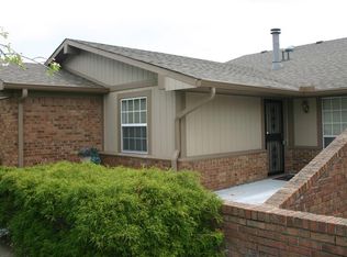 1155 Paradise Ct UNIT G, Greenwood, IN 46143