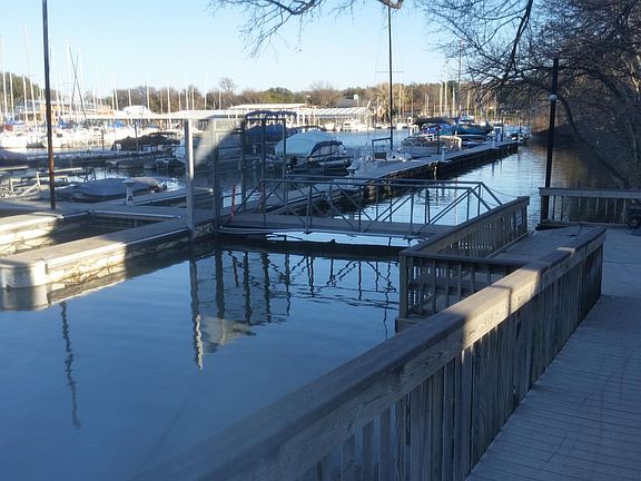 5th image of 9340 Mountain Lake Cir