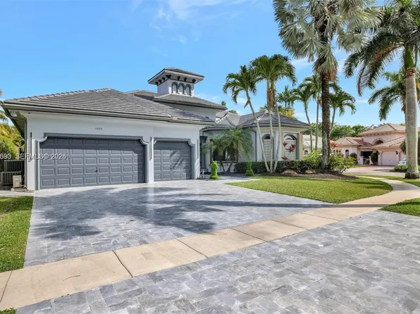 11098 Canary Island Ct, Fort Lauderdale, FL 33324