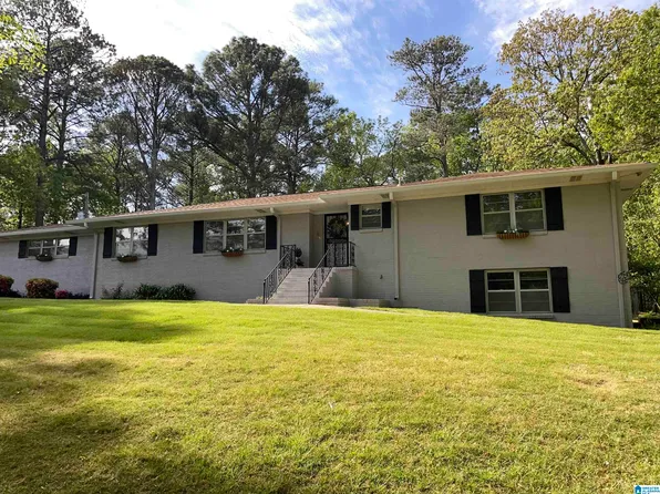 1132 Fieldstown Rd, Gardendale, AL 35071
