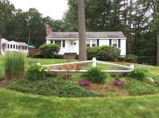 2 Bradford Rd, Burlington, MA 01803