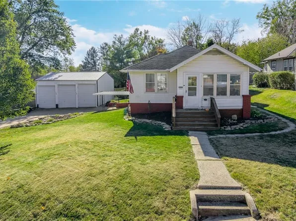 3410 Sacramento St, Saint Joseph, MO 64507