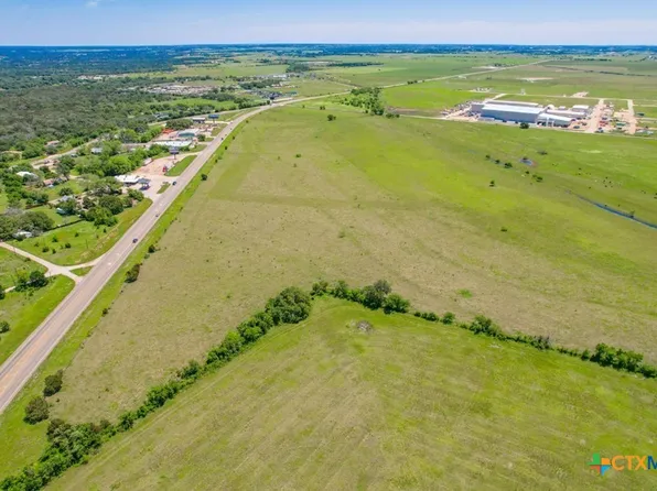 Highway 183, Briggs, TX 78608