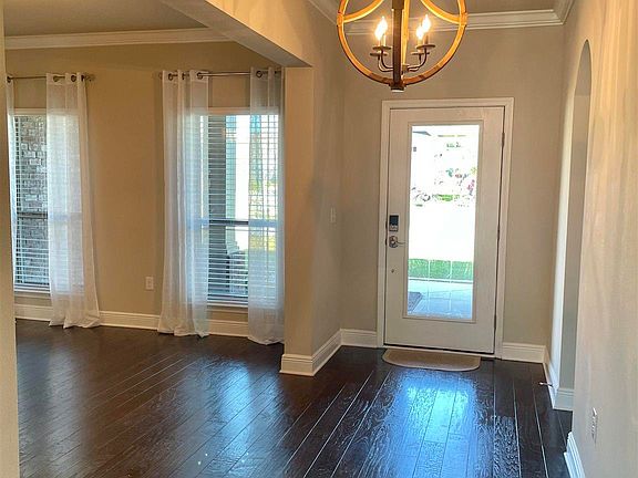 3rd image of 9515 Pebble Stone Dr