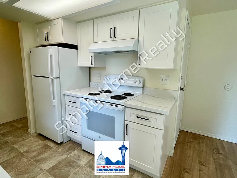 4435 Ruddell Rd SE — Photo 7