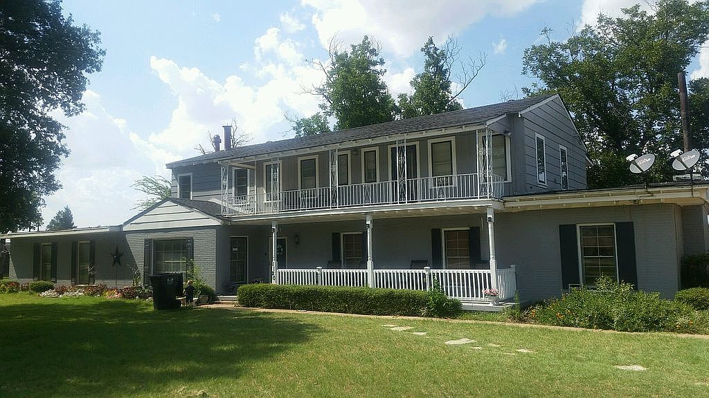 1120 W California St, Seymour, TX 76380 Zillow