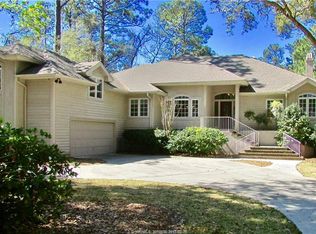 3 Loomis Ferry Rd, Hilton Head Island, SC 29928