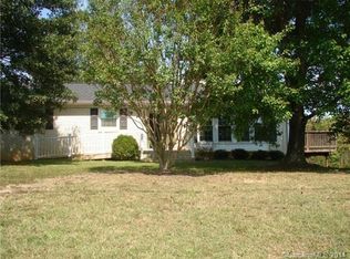 1120 Oak Grove Rd, Kings Mountain, NC 28086