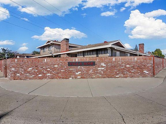 4th image of 2313 Villanova Cir APT 4
