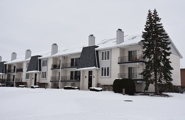1st image of 15701 Lake Hills Ct Unit 2S