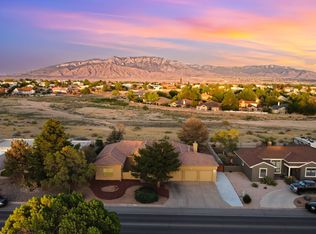 414 Nicklaus Dr SE, Rio Rancho, NM 87124