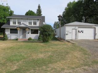 305 E Logan St, Enterprise, OR 97828