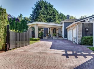 26113 NE 34th St, Redmond, WA 98053