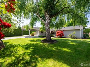1215 S Walnut St, Burlington, WA