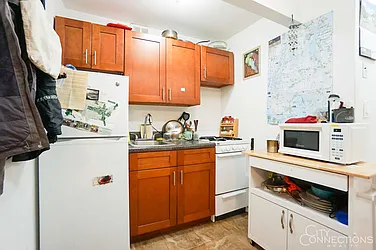 Rented by City Connections Realty