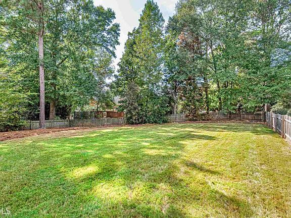 4th image of 158 Glen Eagle Way
