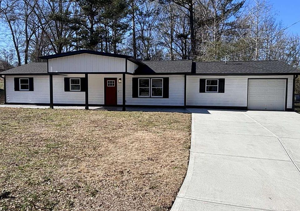 1st image of 487 Valerie Cir