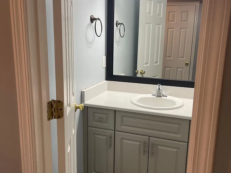 1365 Walton Loop — Photo 25
