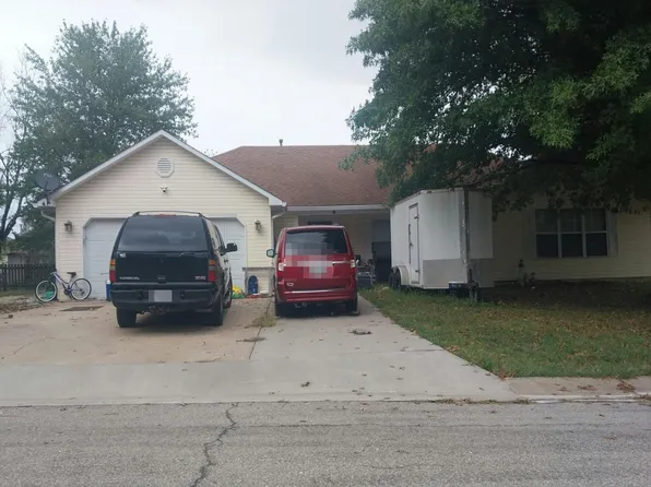 703 Redwood Dr, Ashland, MO 65010