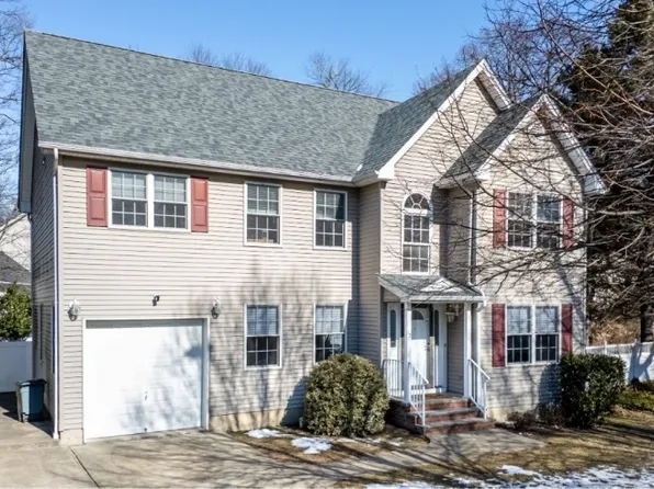 12 Nicole Ct, Scotch Plains Twp., NJ 07076