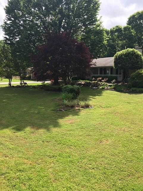 1st image of 100 Parkway Dr