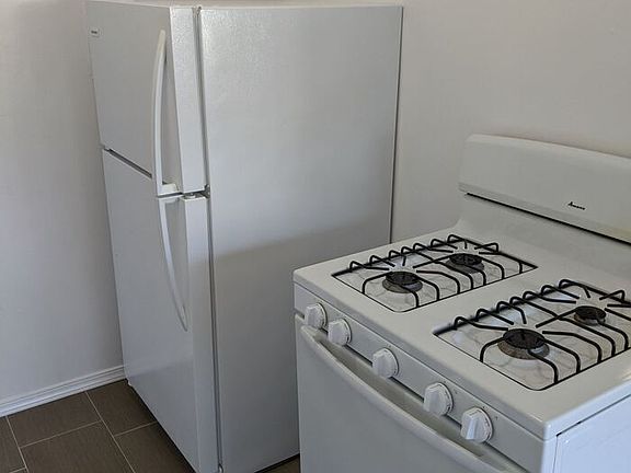 3rd image of 241 4th Ave #2