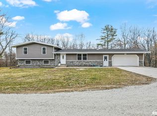 3150 State Highway 104, Waverly, IL 62692