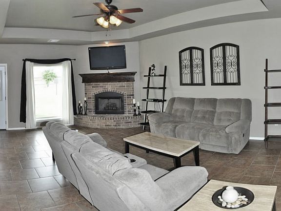 5th image of 5801 SE 145th St