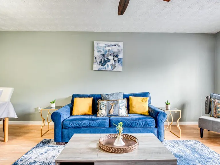 1739 Nutmeg St #1739 — Photo 3