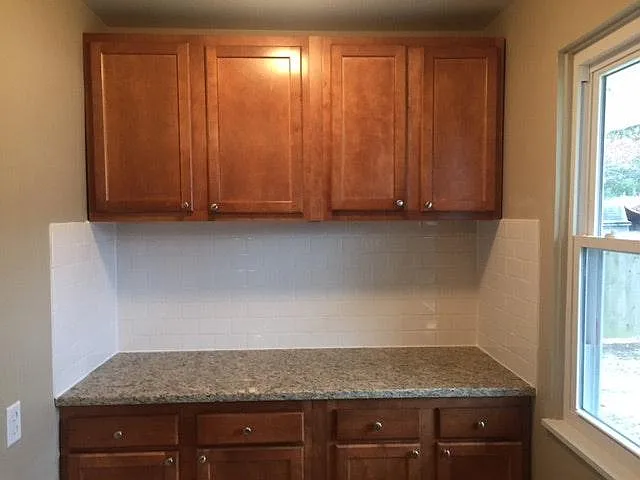 337 E Clearview Ave — Photo 6
