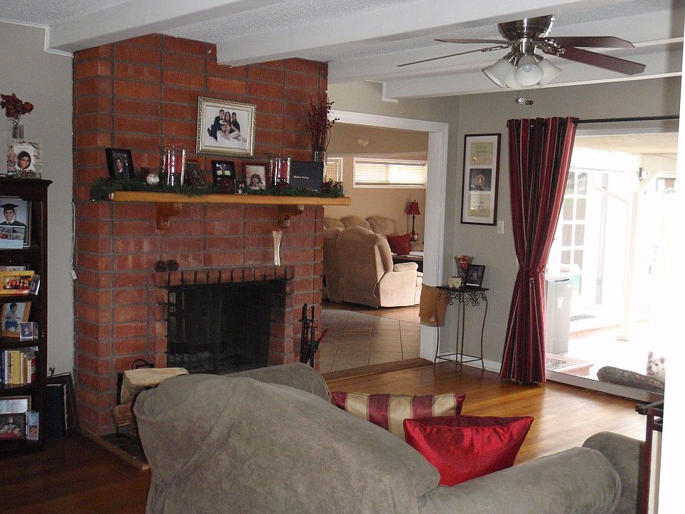 1st image of 125 S Ashton Dr