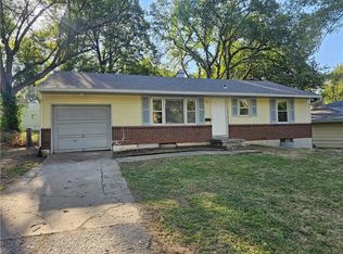 6905 E 98th Ter, Kansas City, MO 64134