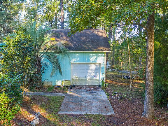 4th image of 208 Wilton Dr
