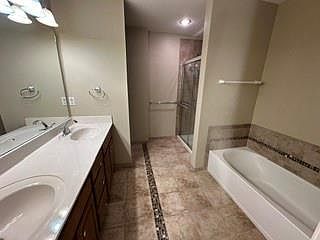 5th image of 22705 W 72nd St